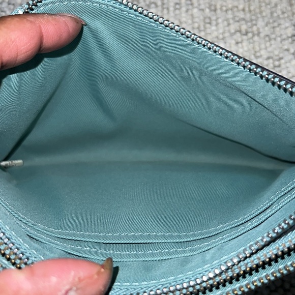 Coach F87587 Double Corner 3/4 Zip Leather Wallet